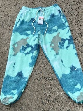 Nike Therma-Fit Sherpa Basketball Pants Dusty Cactus Men’s Size Large HV3554-345